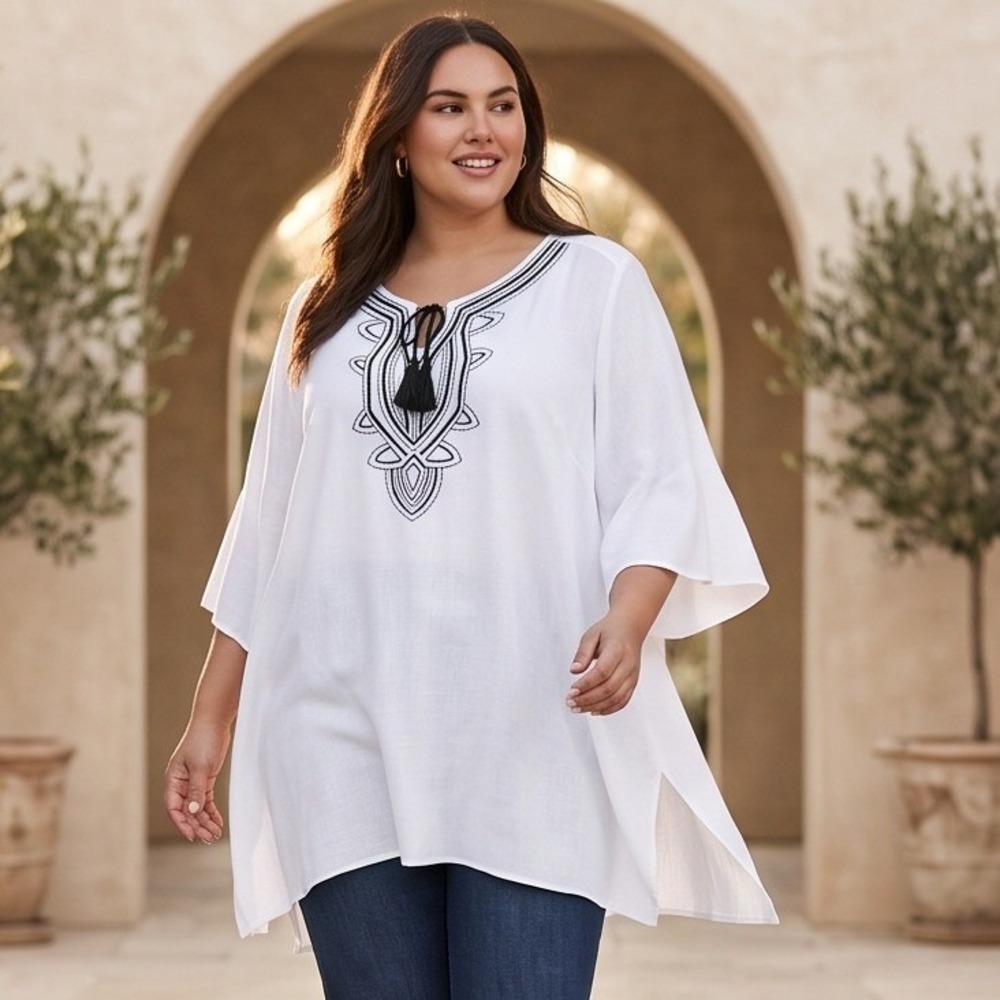 Avenue 26/28 White Embroidered Boho Tassel Kaftan Tunic Top Plus Size NWT *FLAW